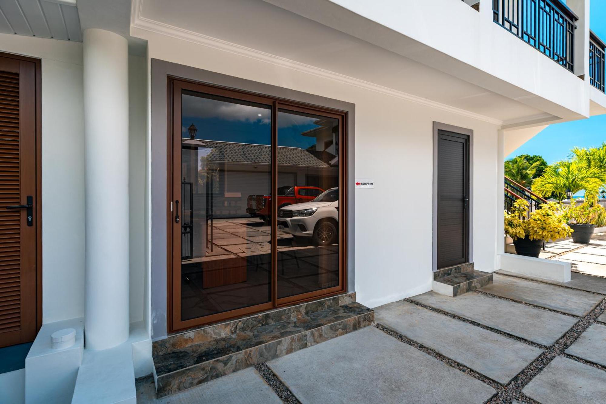 D'Offay Seaview Apartments Beau Vallon  Eksteriør bilde